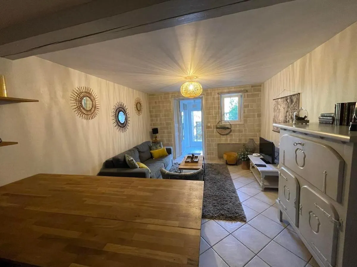 Apartamento Le Patio, Coeur De Ville Avec Garage Et Jardin Vannes